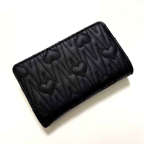 NWOT BETSEY JOHNSON Bifold Wallet Coin Pouch Faux Leather Heart Quilted Stitched main image 5